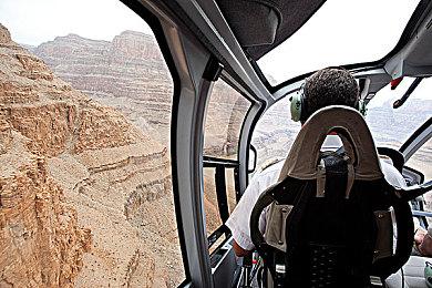 《斯普拉遁3》中文官网上线 9月9日正式发售